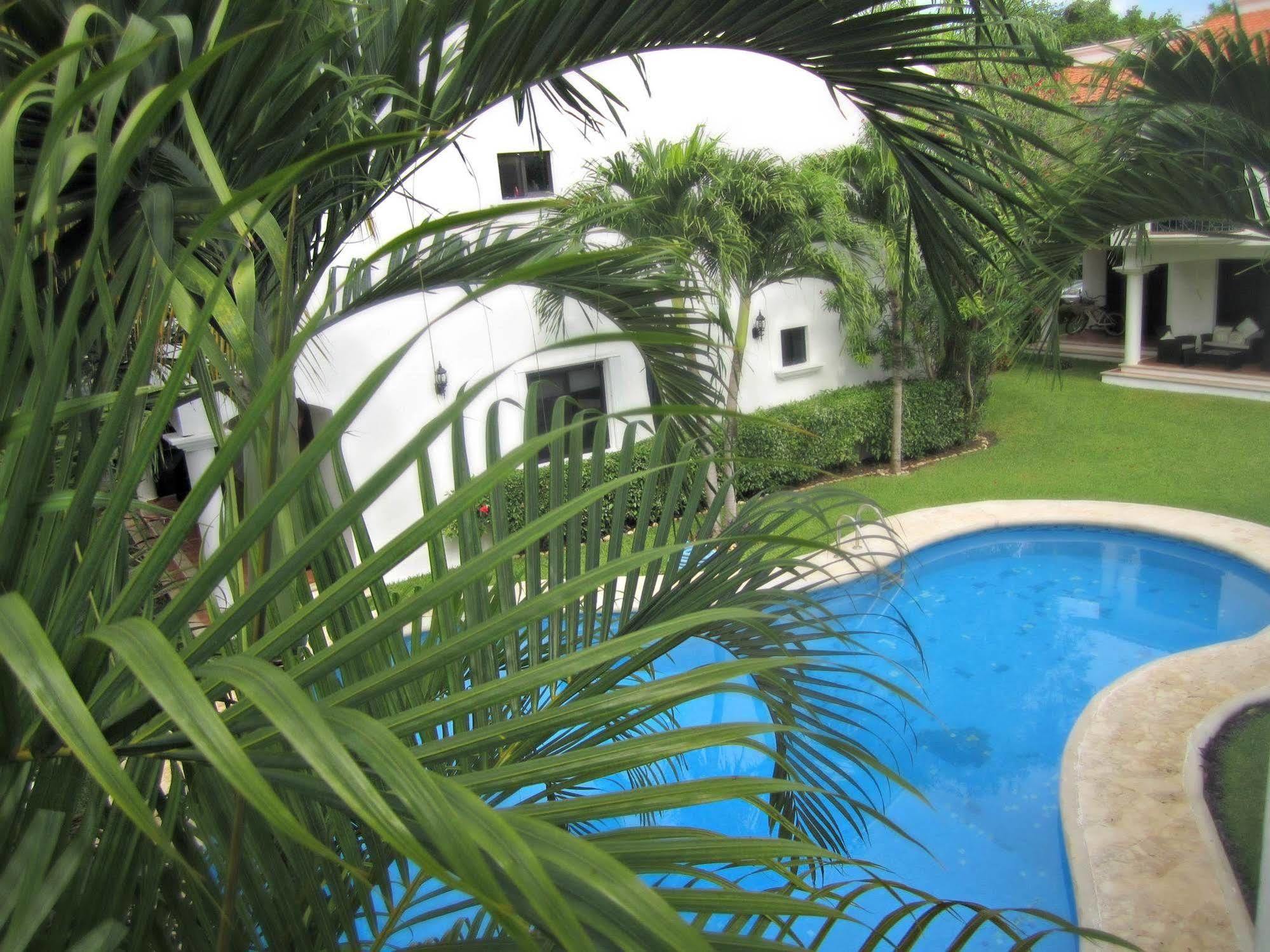 B&B Villa Hibiscus Playa del Carmen Dış mekan fotoğraf