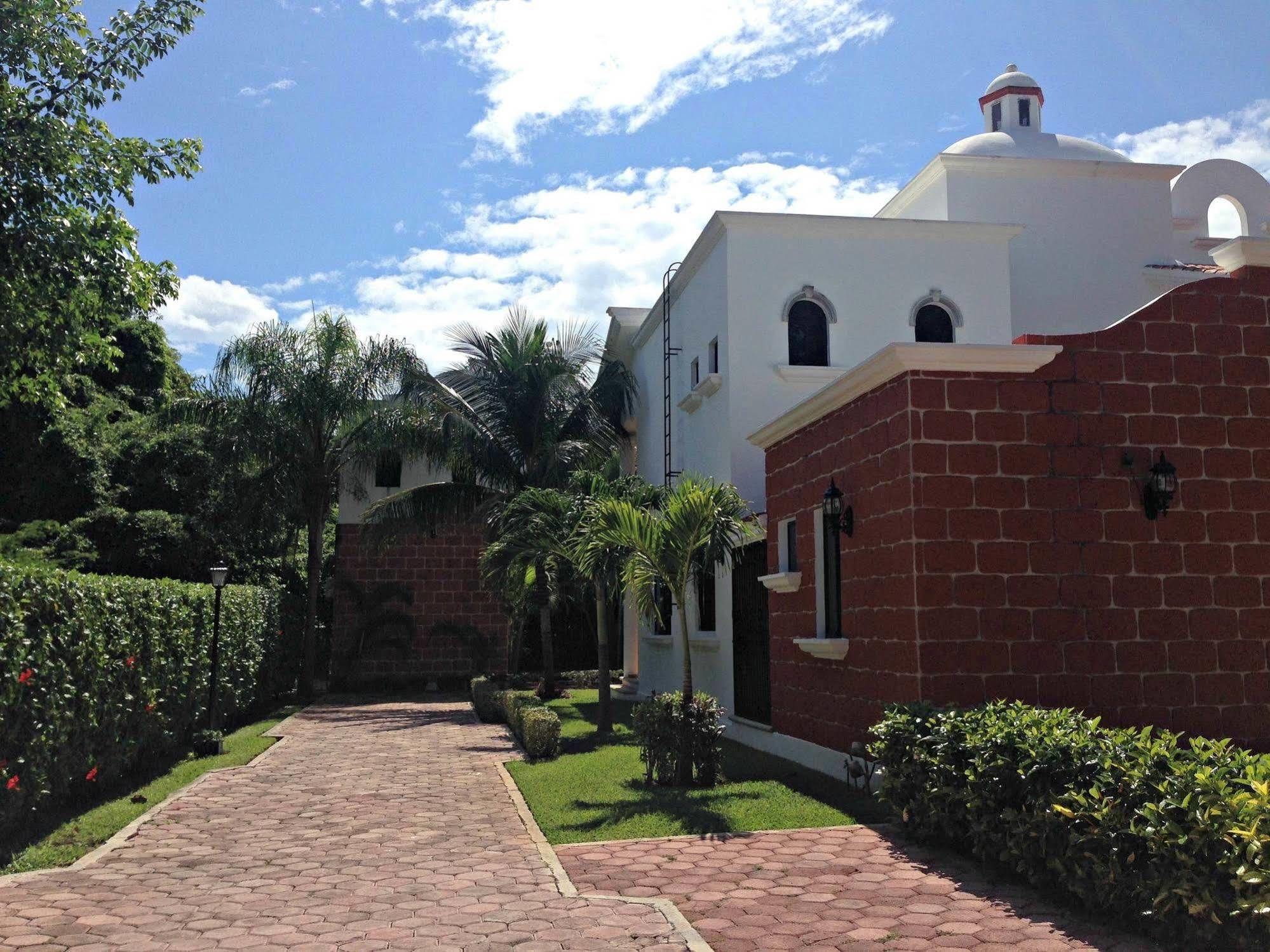 B&B Villa Hibiscus Playa del Carmen Dış mekan fotoğraf